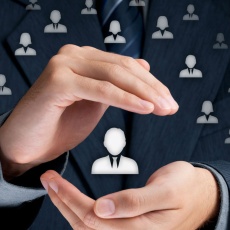 Льготные кредиты, компенсации за российское ПО и увеличенные гранты для IT-компаний: Дмитрий Богданов рассказал о новых мерах поддержки бизнеса