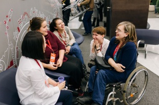 Социальные предприниматели смогут бесплатно обучиться и претендовать на грантиться и претендовать на грант