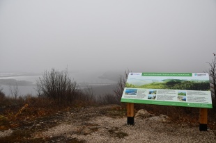 В национальном парке «Самарская Лука» завершен первый этап обустройства экологической тропы на гору Отважная